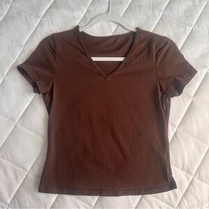 Brown vneck tee